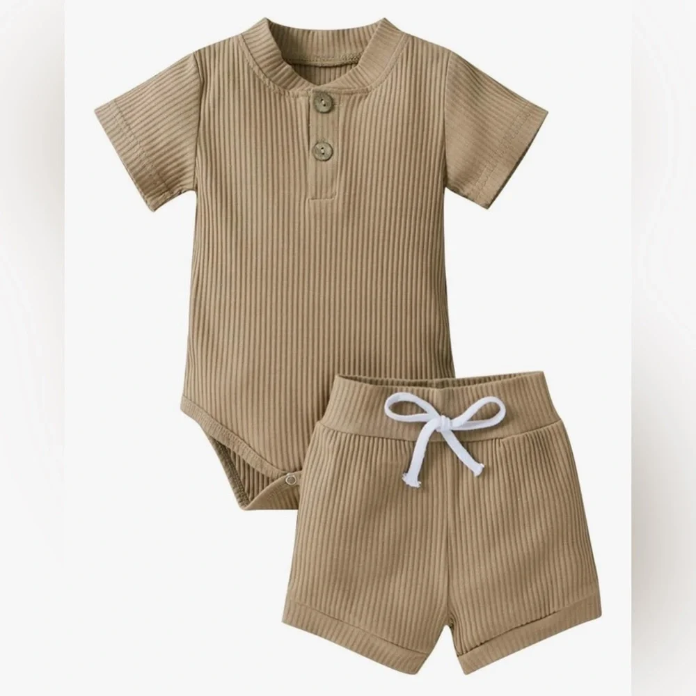 NIB‎ Ledy Champswiin Summer Baby Boy Ribbed 2 Pc Shorts Set - Size: 70 (6-12mo)